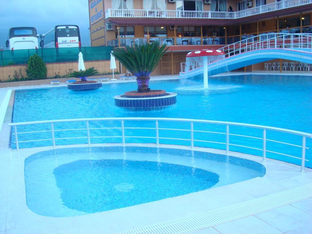 Club Casmin Hotel Iskenderun Luaran gambar