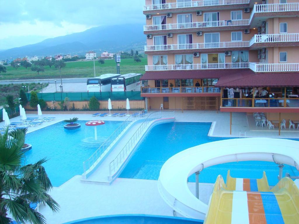 Club Casmin Hotel Iskenderun Luaran gambar