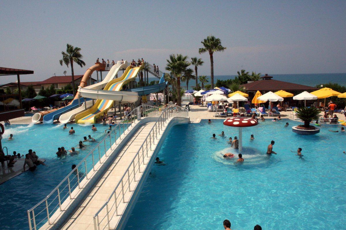 Club Casmin Hotel Iskenderun Luaran gambar